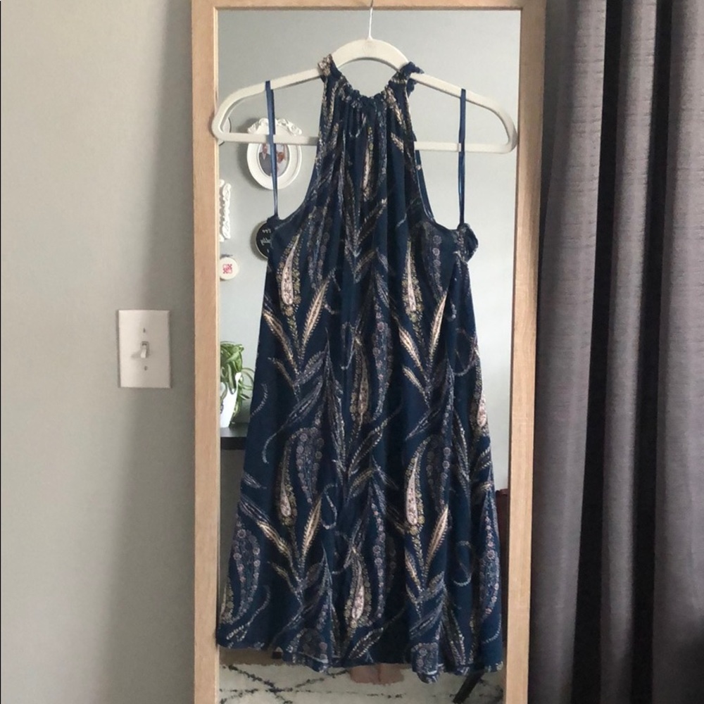 Loft blue paisley dress keyhole back